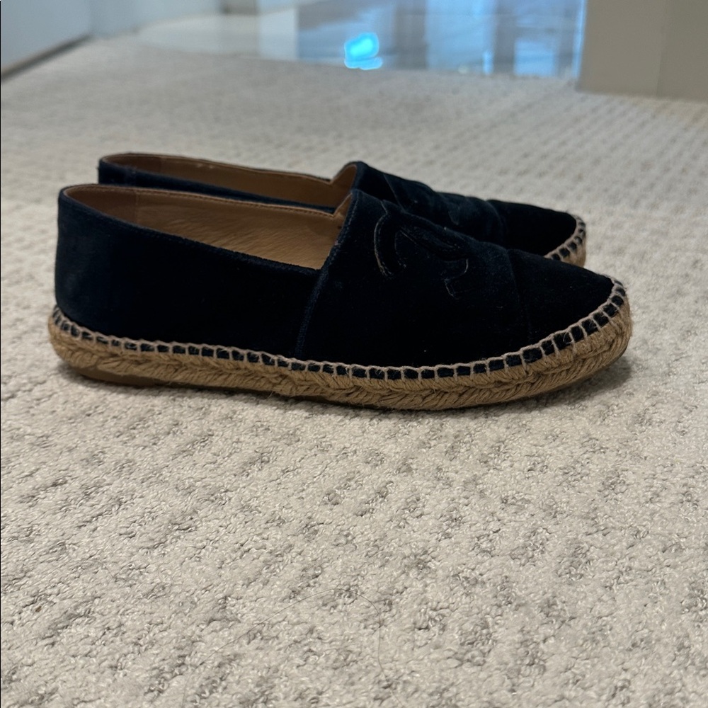 Chanel Espadrille 40 Velvet Cap Toe CC Monogram Flats CC-0712N-0004 - Picture 11 of 12